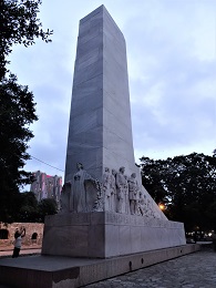 Alamo_Cenotaph