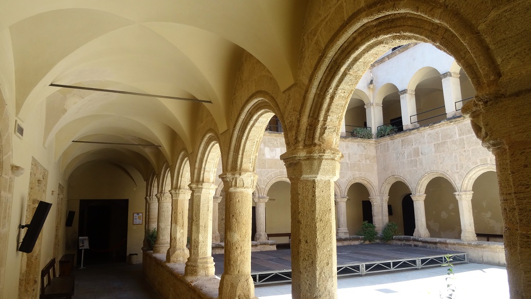Alghero_St_Francis_Cloister Alghero_St_Francis_Cloister