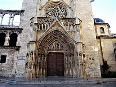 Apostles_Door_Valencia