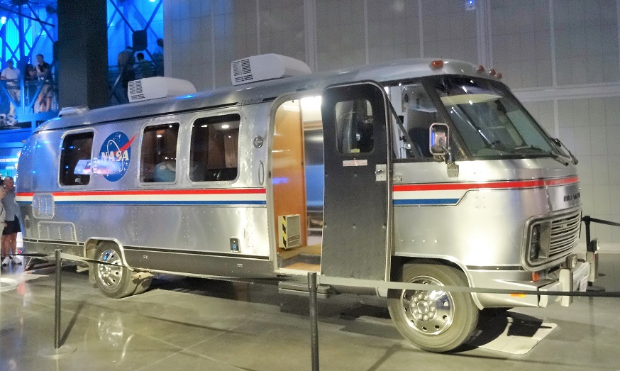 Astrovan_Cape_Kennedy