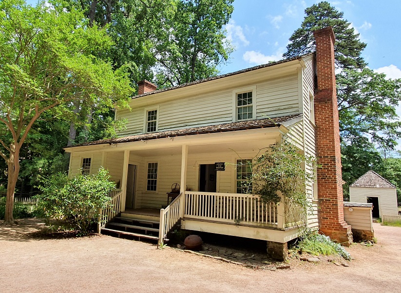 Atlanta_Centre_Smith_Farm_House_
