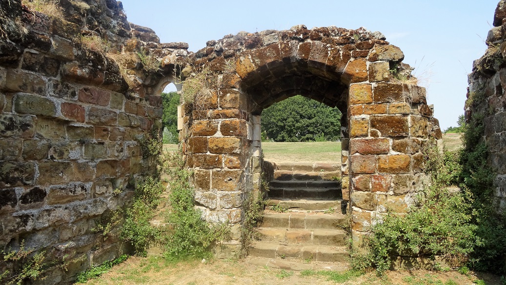 Bolingbroke_Castle_Tower_Entrance