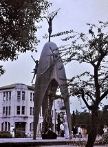 Childrens_peace_monument