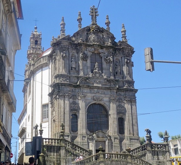 Church_of_the_Clerigos Church_of_the_Clerigos