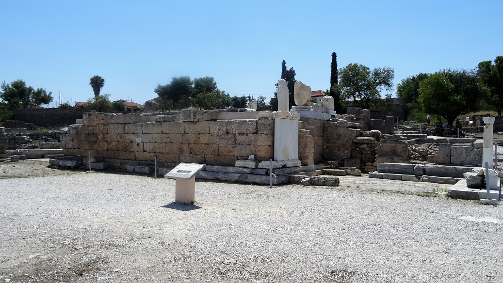 Corinth_Rostra