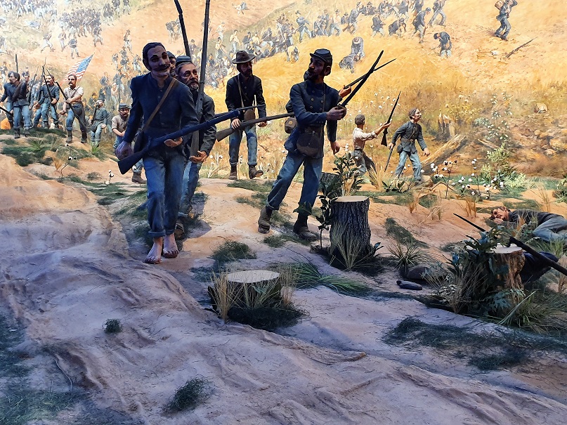 Cyclorama_Figures