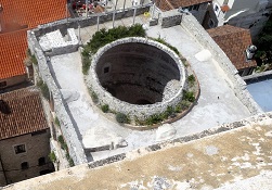 Diocletians_Palace_Vestibule_above