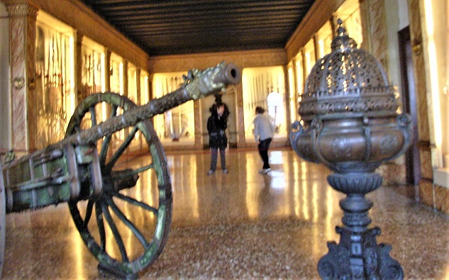 Doges_Palace_Armoury