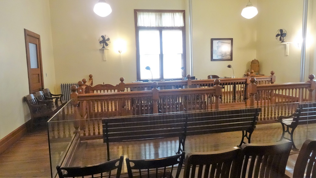 Ellis_Island_Court_Room