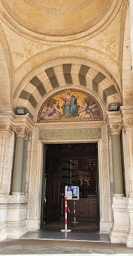Entrance_Notre_Dame_Marseille Entrance_Notre_Dame_Marseille