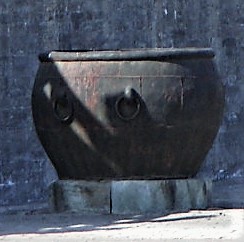 Fire_Water_Containers