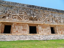 Governors_Palace_Facade_Uxmal