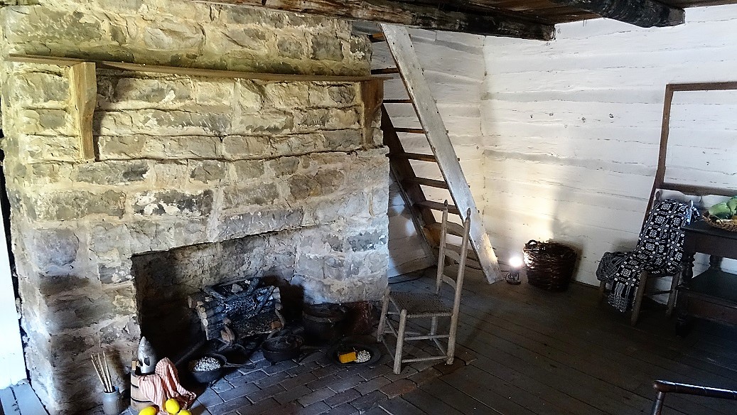 Hermitage_Interior_Alfred_Fireplace