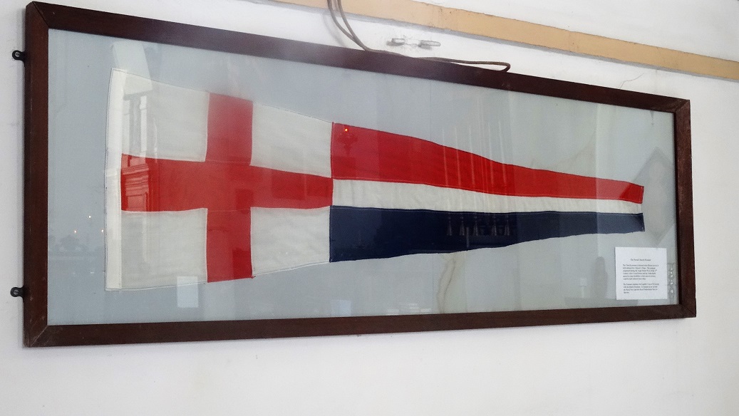 Holy_Trinity_Cathedral_Pennant