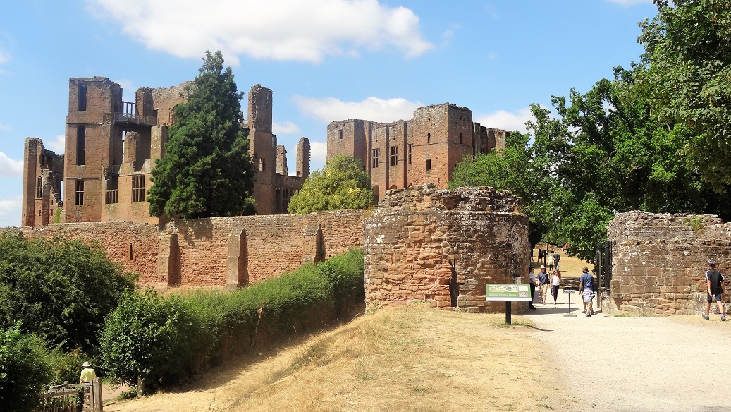 Kenilworth_Castle