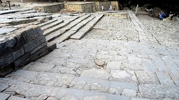 Knossos_Theatre