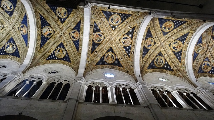 Lucca_Cathedral_Ceiling