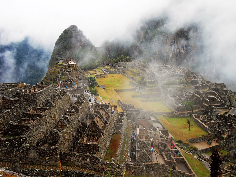 Machu_Picchu