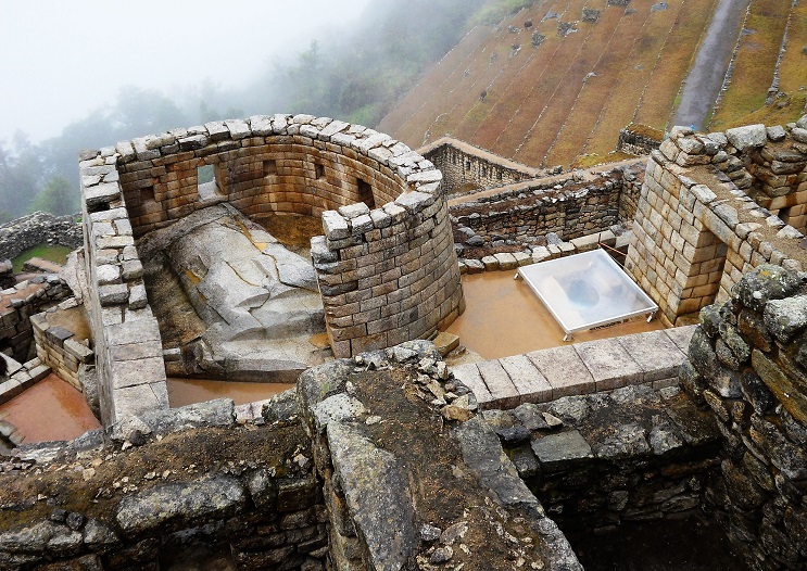 Machu_Picchu_Temple_of_the_Sun