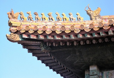 Mythological_Roof_Creatures
