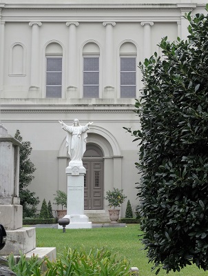 New_Orleans_Cathedral_Cemetery