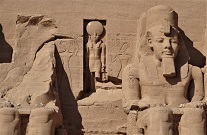 Over_entrance_1_