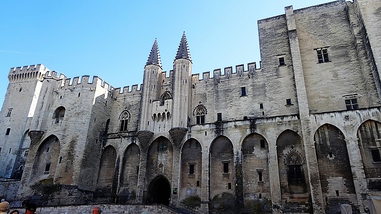 Palace_of_the_Popes