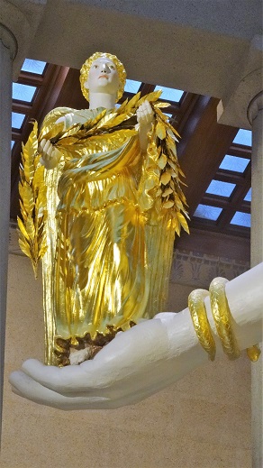 Parthenon_Nike