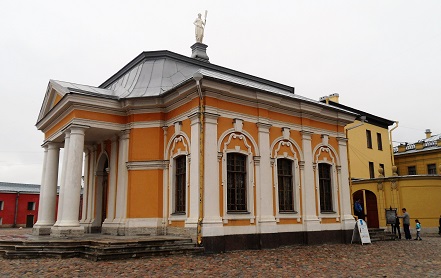 Peter_and_Paul_Fortress_Boat_House