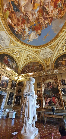 Pitti_Palace_Display