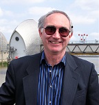 Ron_at_Thames_Barrier_09