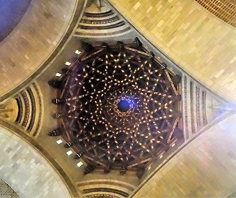 St_Barts_Dome_Organ_Pipes