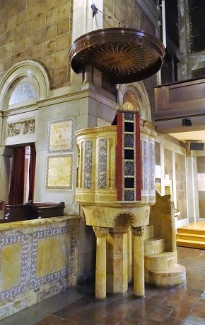St_Barts_Pulpit_1_