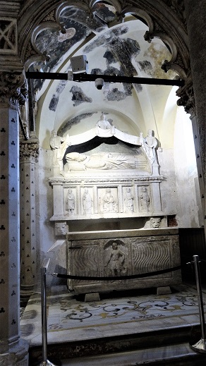St_Domnius_Cathedral_Altar_of_St_Amir St_Domnius_Cathedral_Altar_of_St_Amir