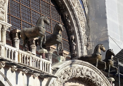 St_Marks_Horses_Replicas2