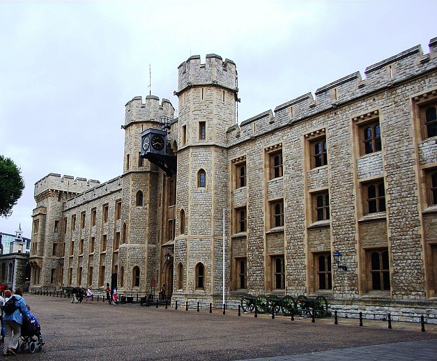 Tower_of_London_Jewel_House