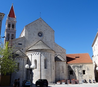 Trogir_Cathedral_from_rear