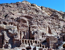 Urn_Tomb_Petra