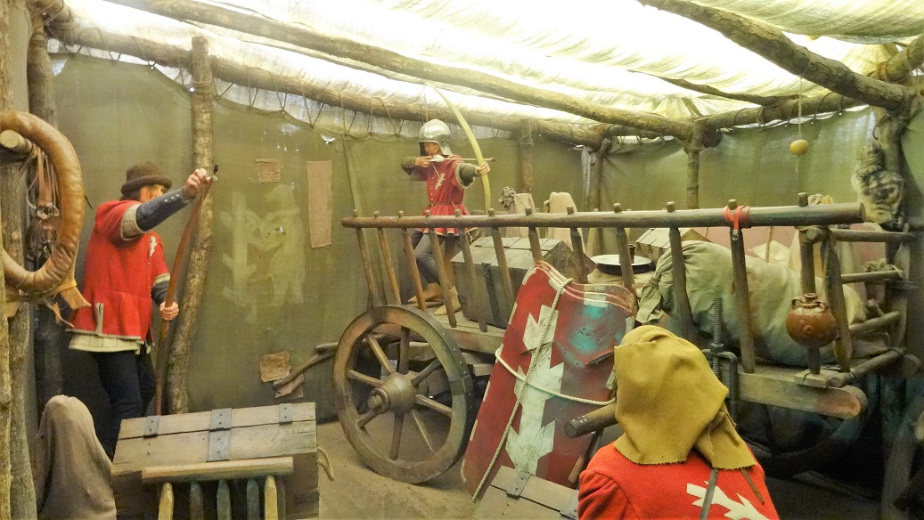 Warwick_Castle_Display