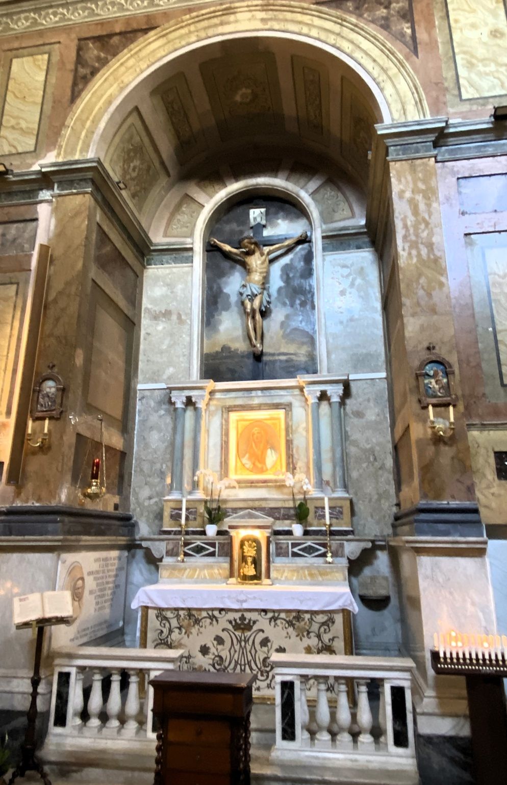 Side Altar Church of the Virgin of Graces, Civitavecchia