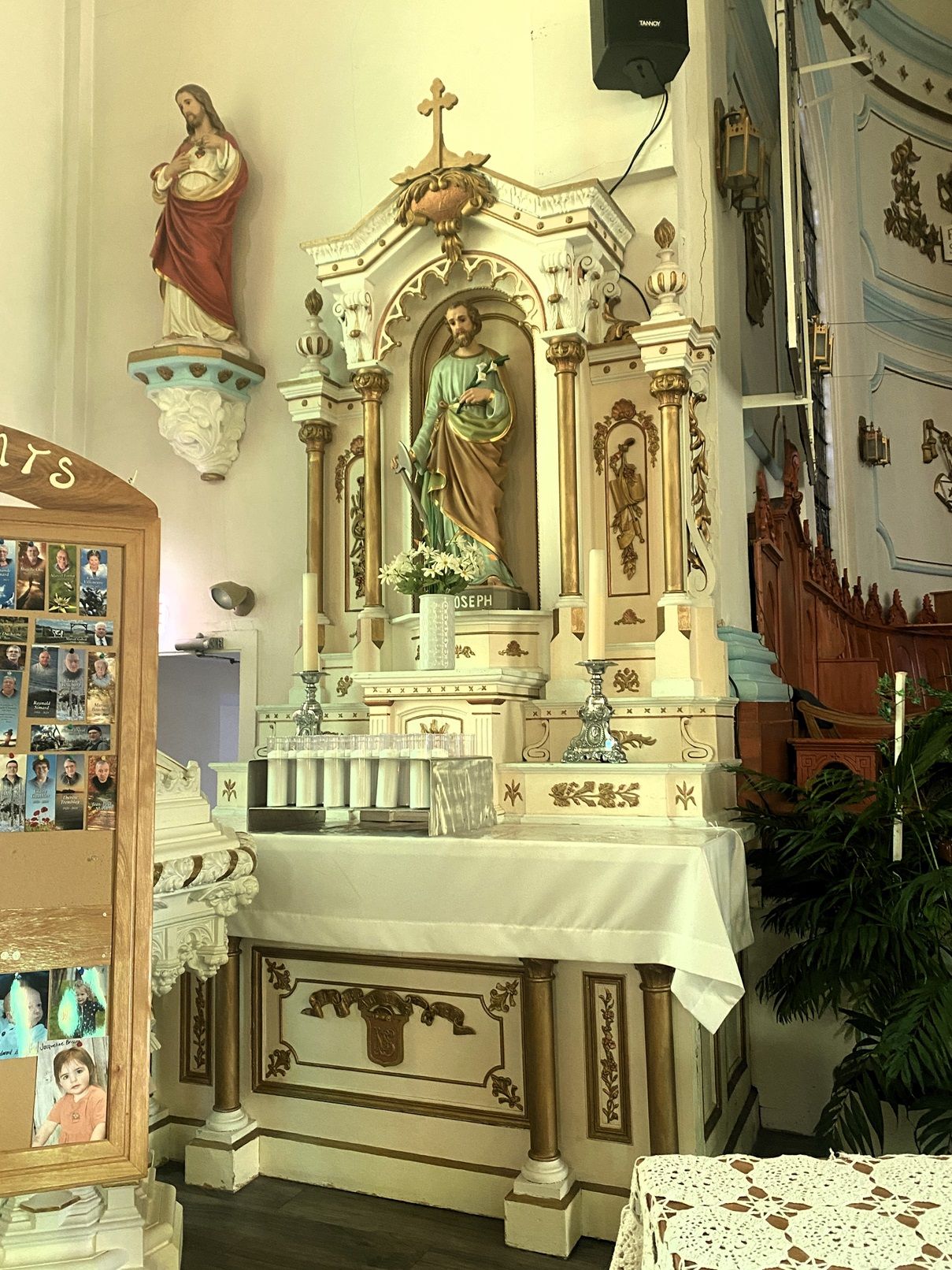 Side Altar, Saint Alphonse-de-Liguori Church, Saguenay
