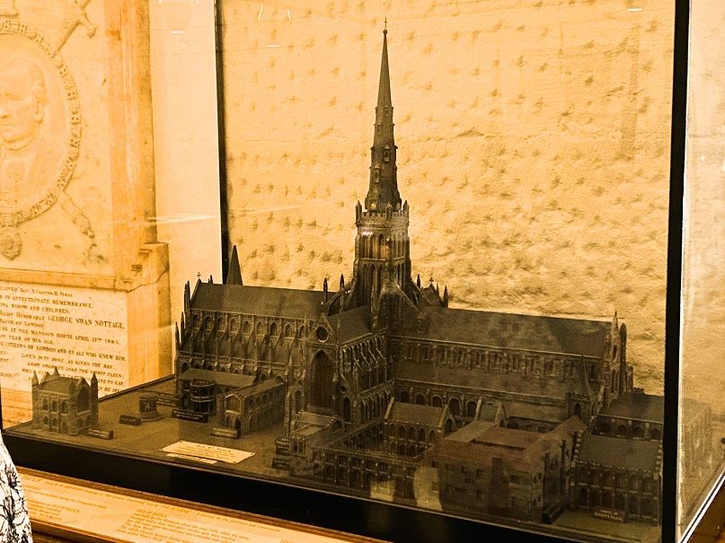 Model of pre-1666 St Paul’s Cathedral