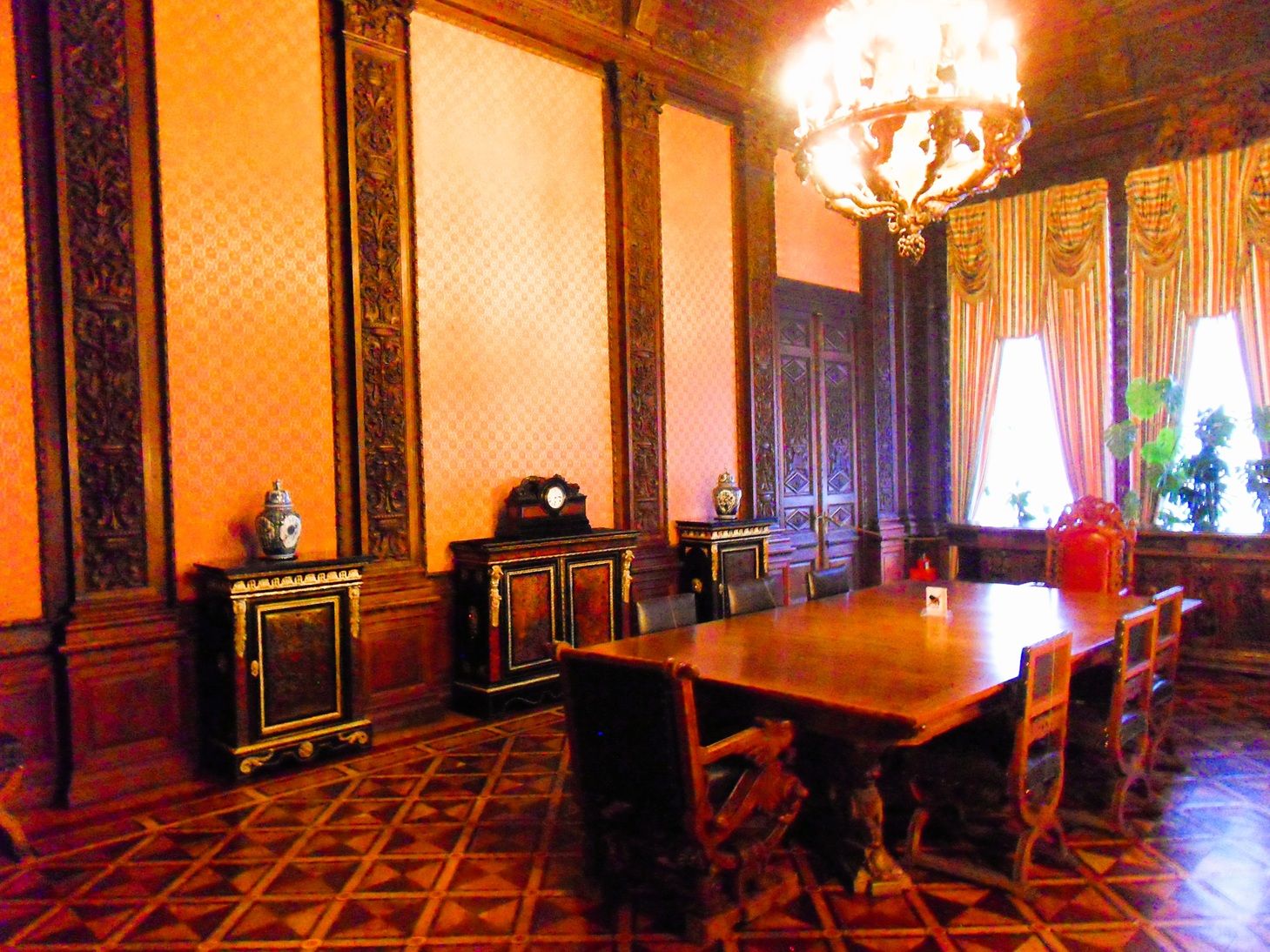 Oak Dining Room, Yusupov Palace