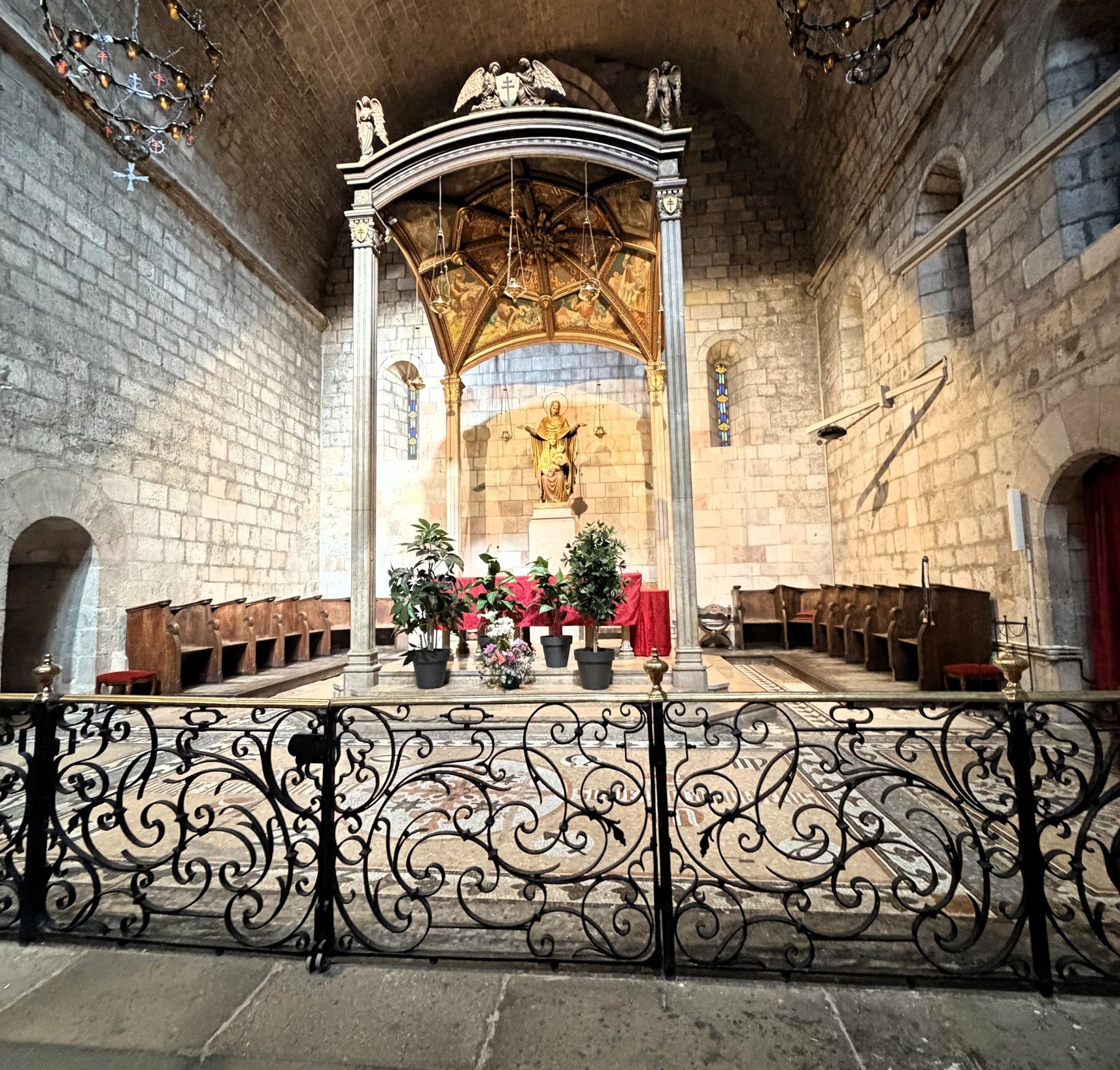 Main Altar, Church of Santa Anna, Barcelona